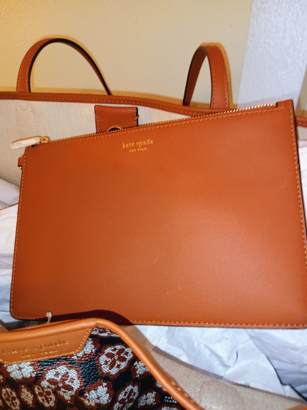 Kate Spade Tote Bag - Picture 7 of 9